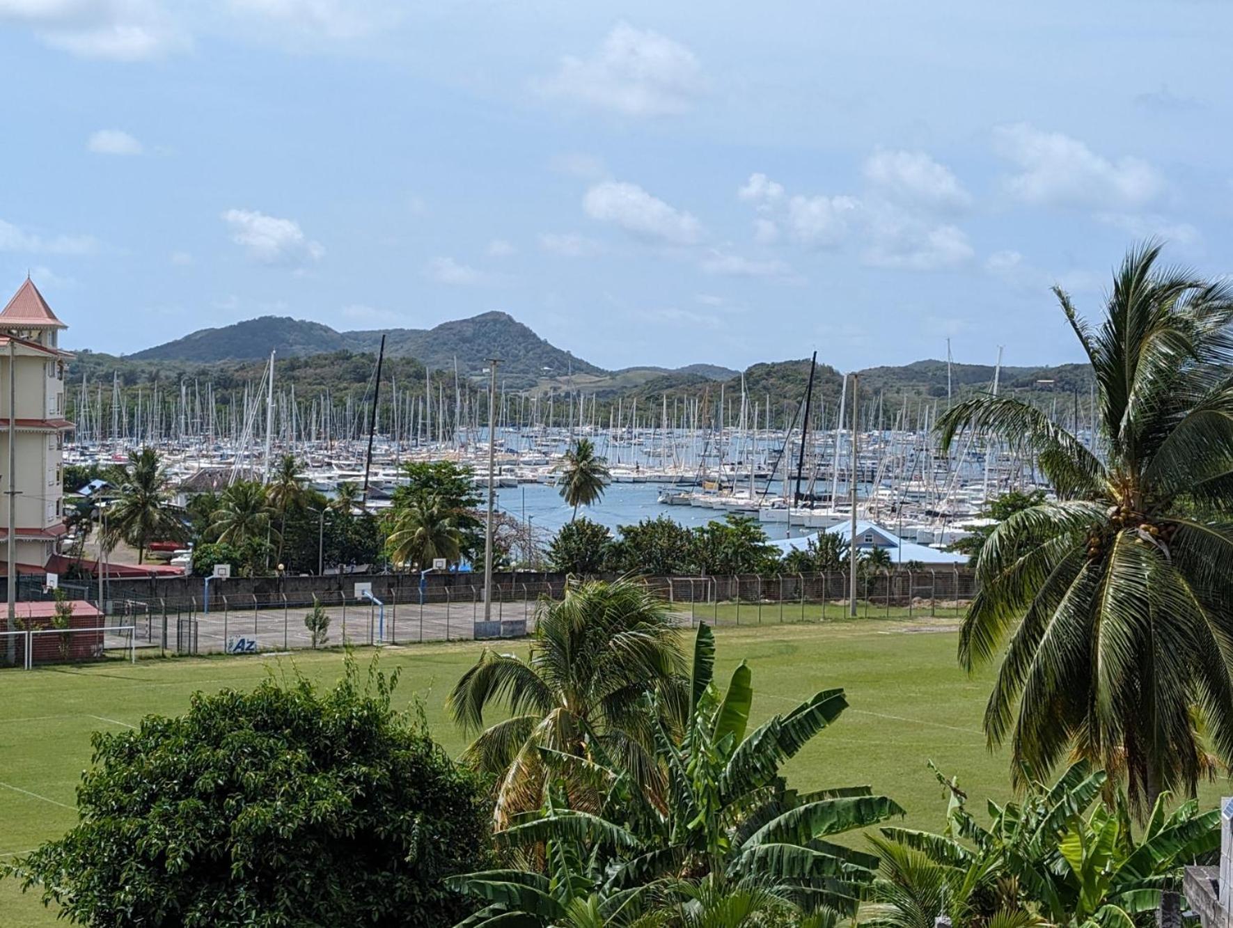Studio Ti Plezi 26M A 2 Pas Marina Du Marin Climatise Parking Le Marin Екстер'єр фото